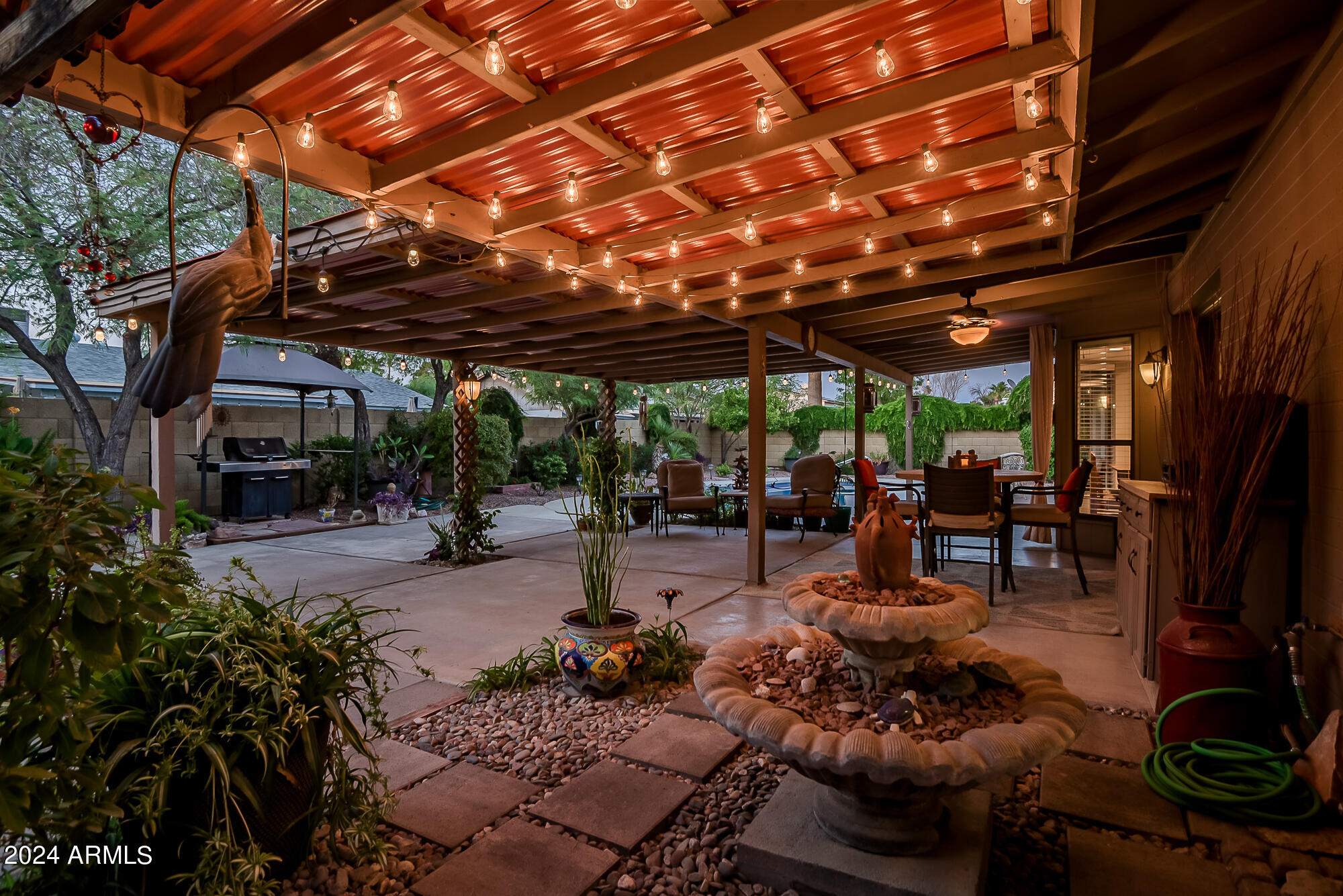 6310 W POINSETTIA Drive