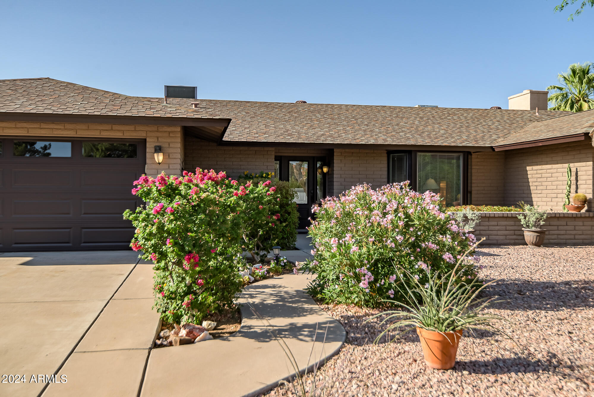 6310 W POINSETTIA Drive