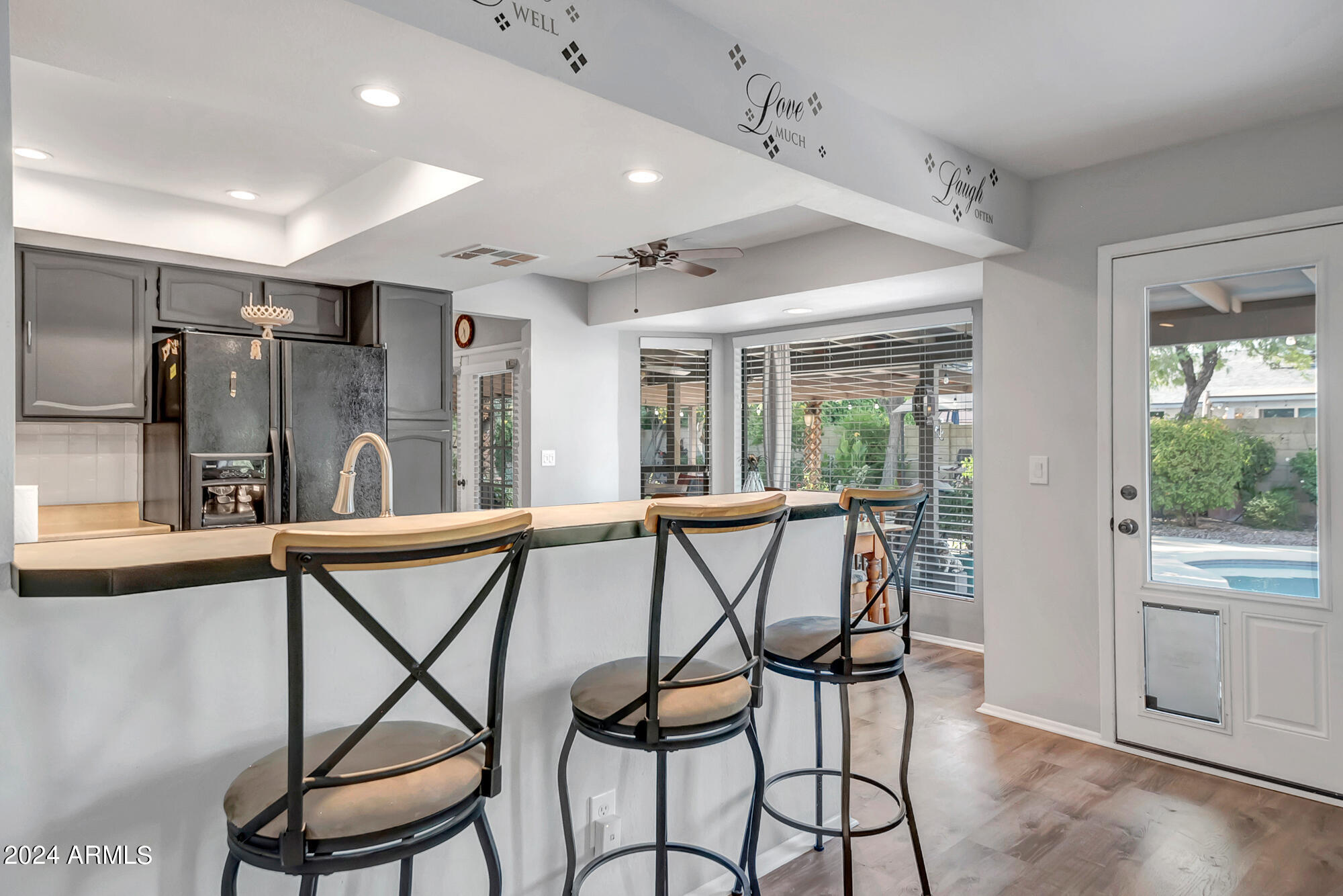 6310 W POINSETTIA Drive