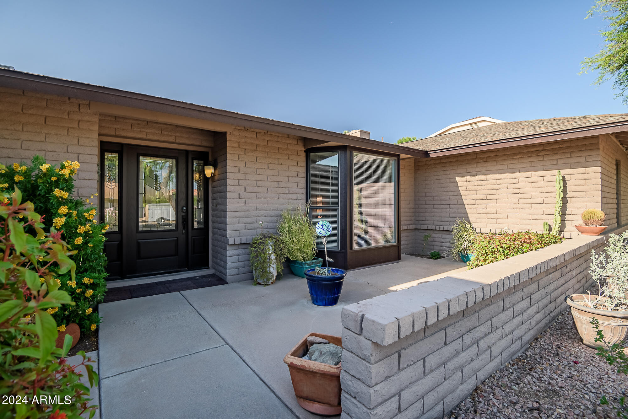 6310 W POINSETTIA Drive
