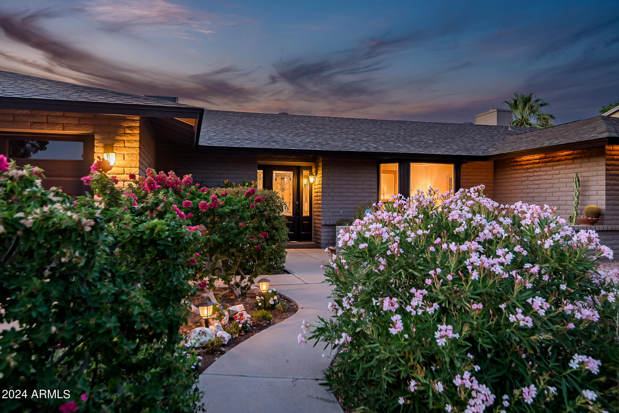 6310 W POINSETTIA Drive