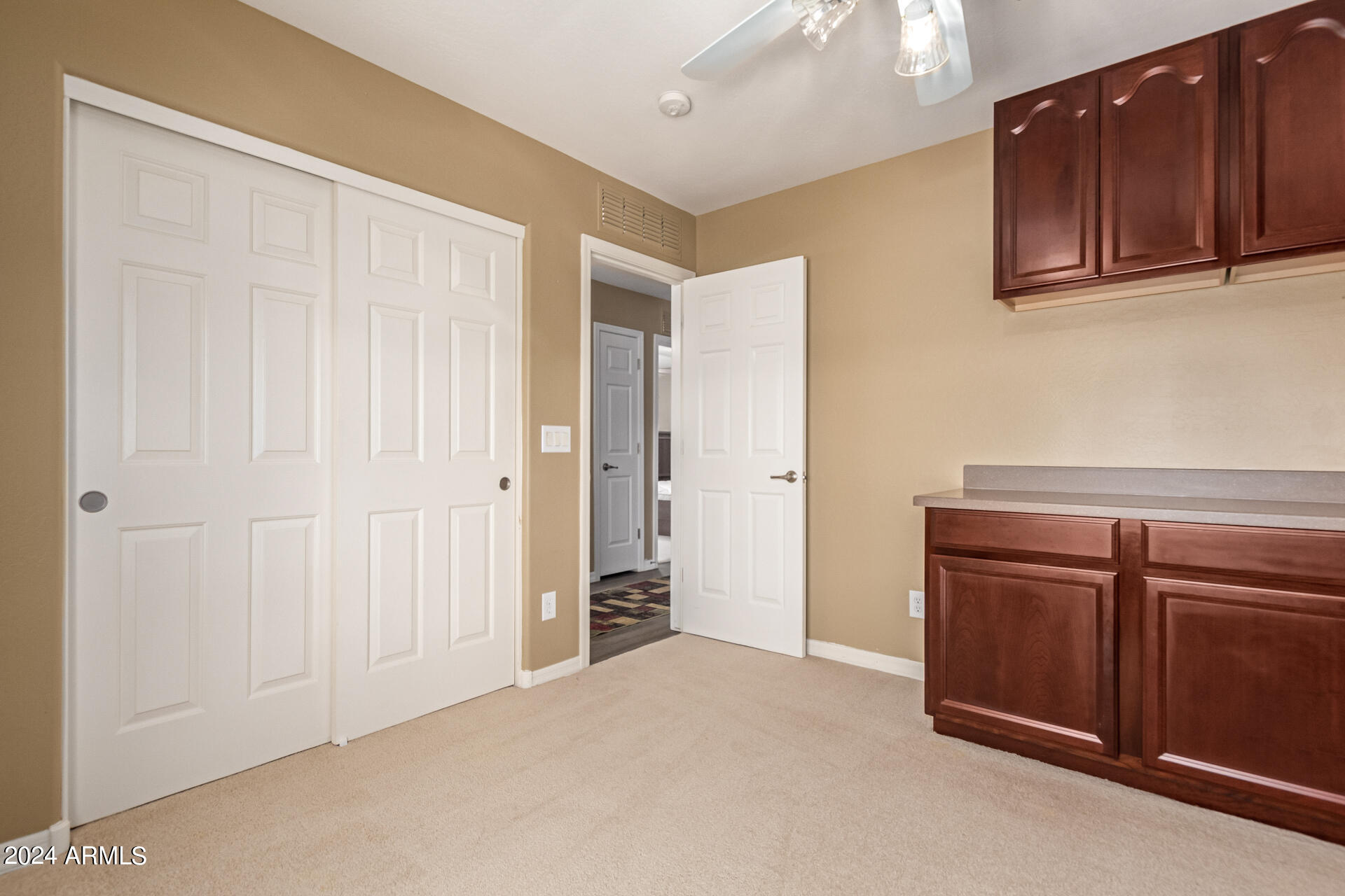 11829 W MONTANA DE ORO Drive