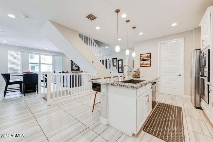 7033 W CORONA Drive