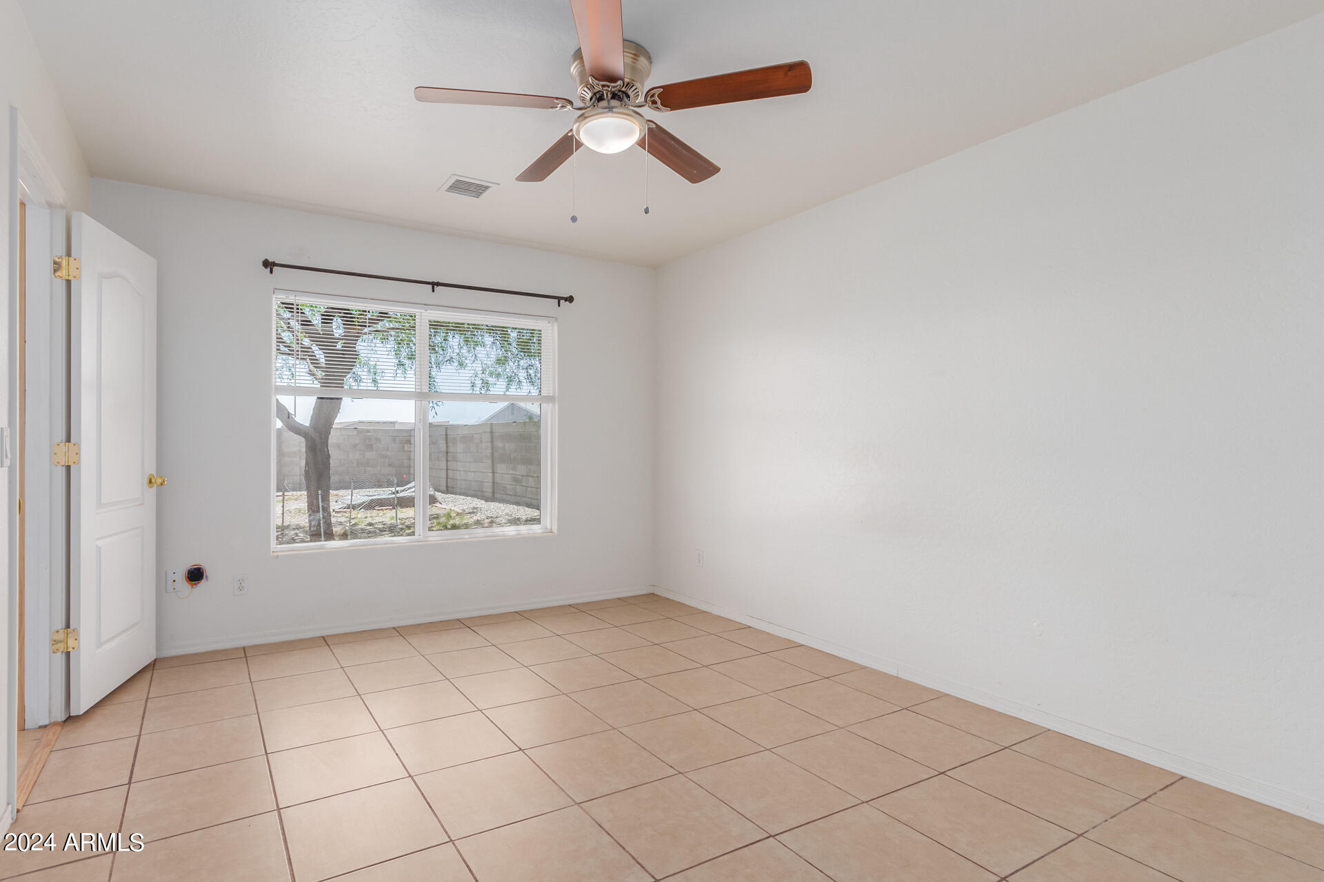 8287 W CORONADO Drive