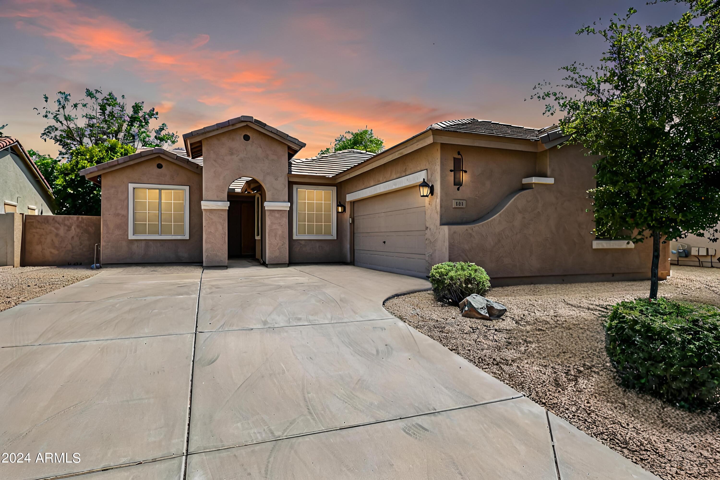 151 W Cardinal Way