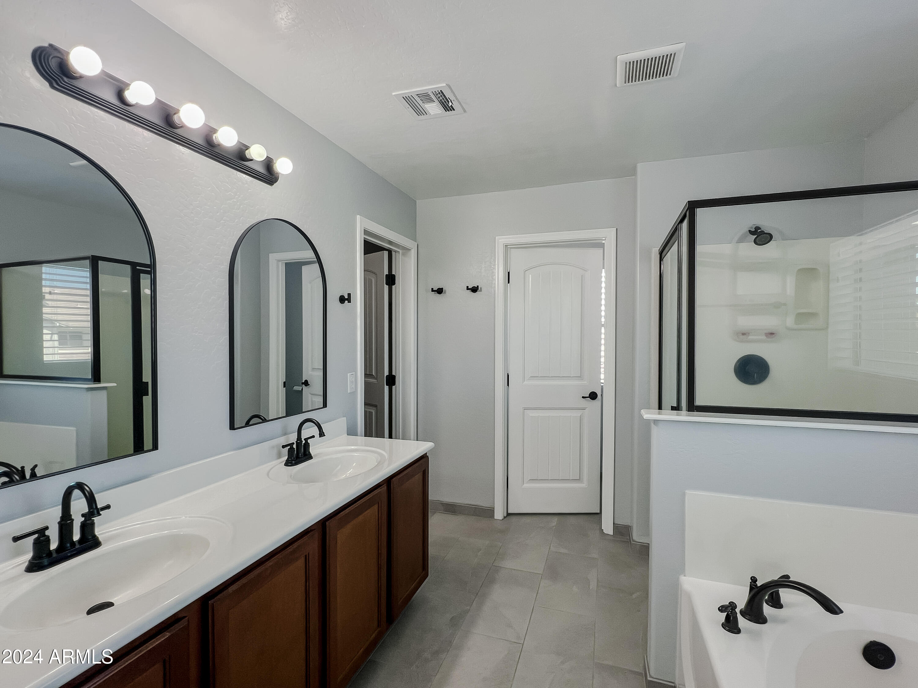21887 S 215TH Place