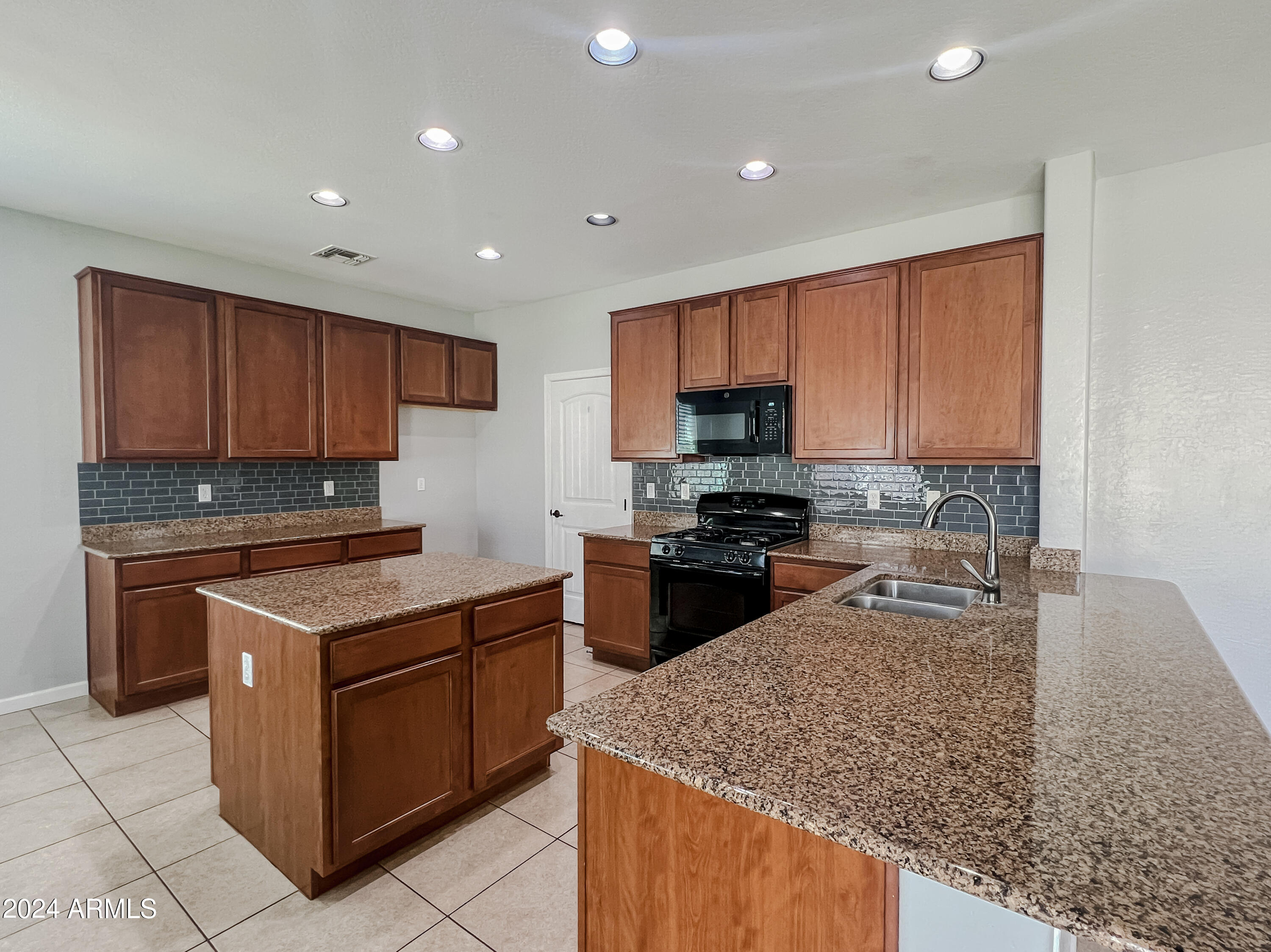 21887 S 215TH Place
