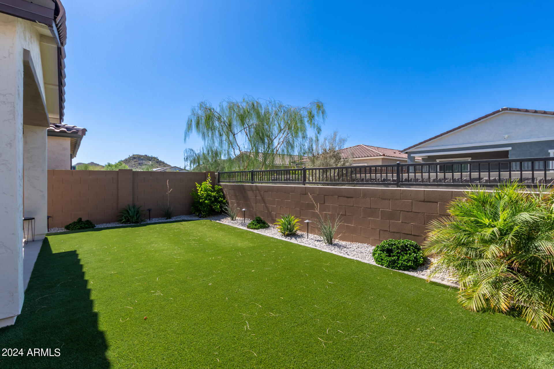 2762 E FOSSIL RIDGE Road