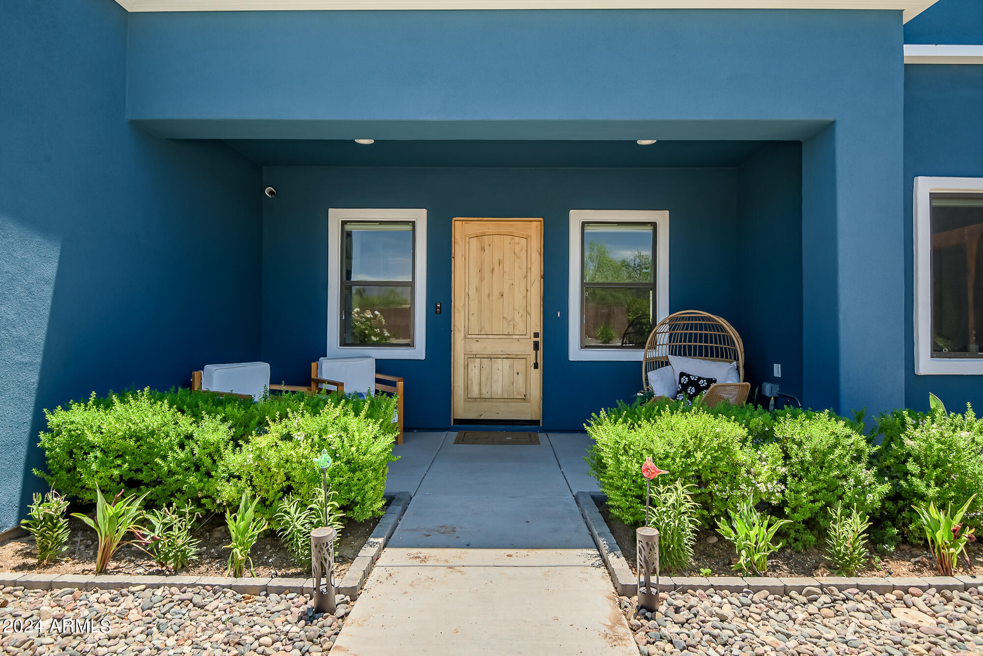 1105 E DESERT HILLS ESTATE Drive
