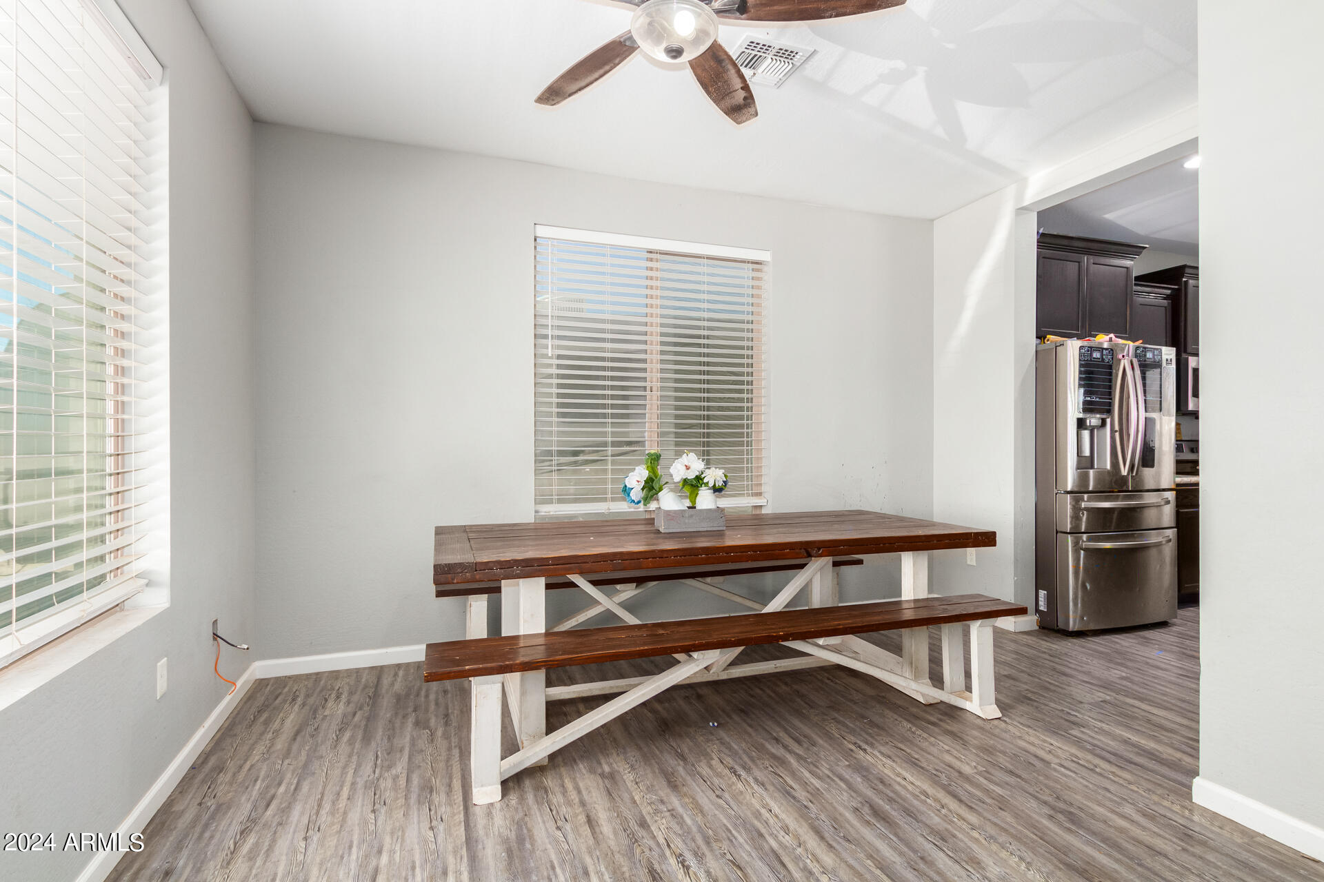 1066 W WINDSONG Street