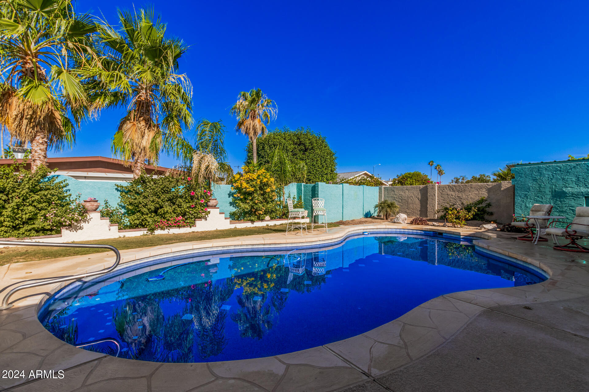 11170 W PALMERAS Drive