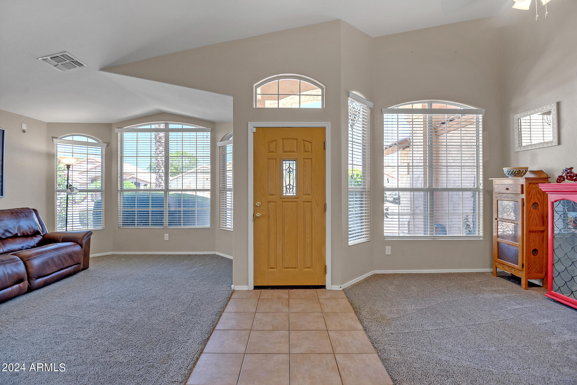 9577 W POTTER Drive