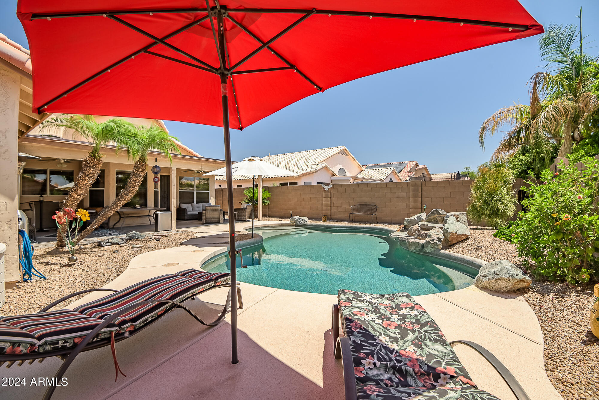 9577 W POTTER Drive