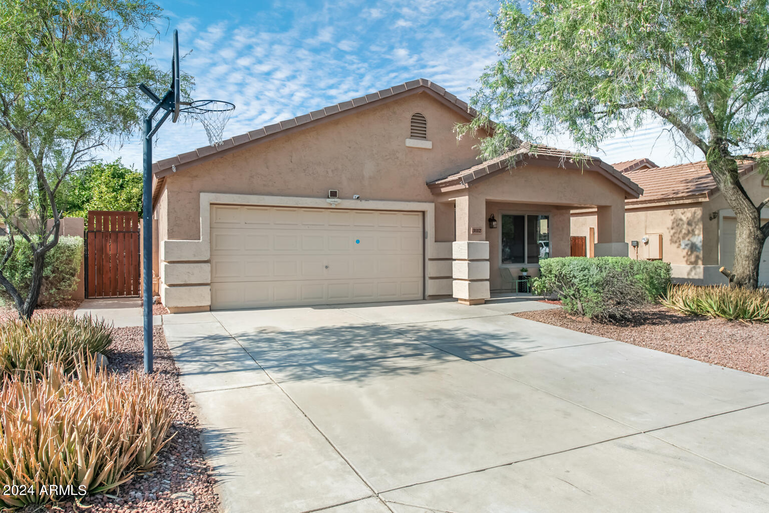 3112 E MILLBRAE Lane