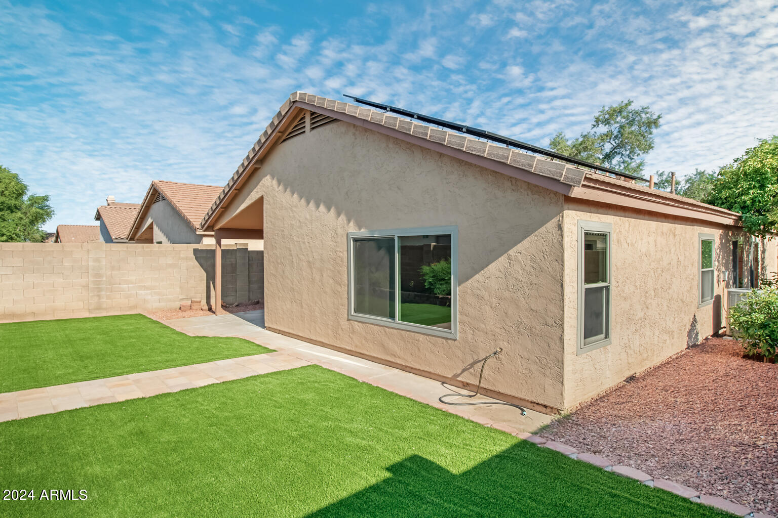 3112 E MILLBRAE Lane