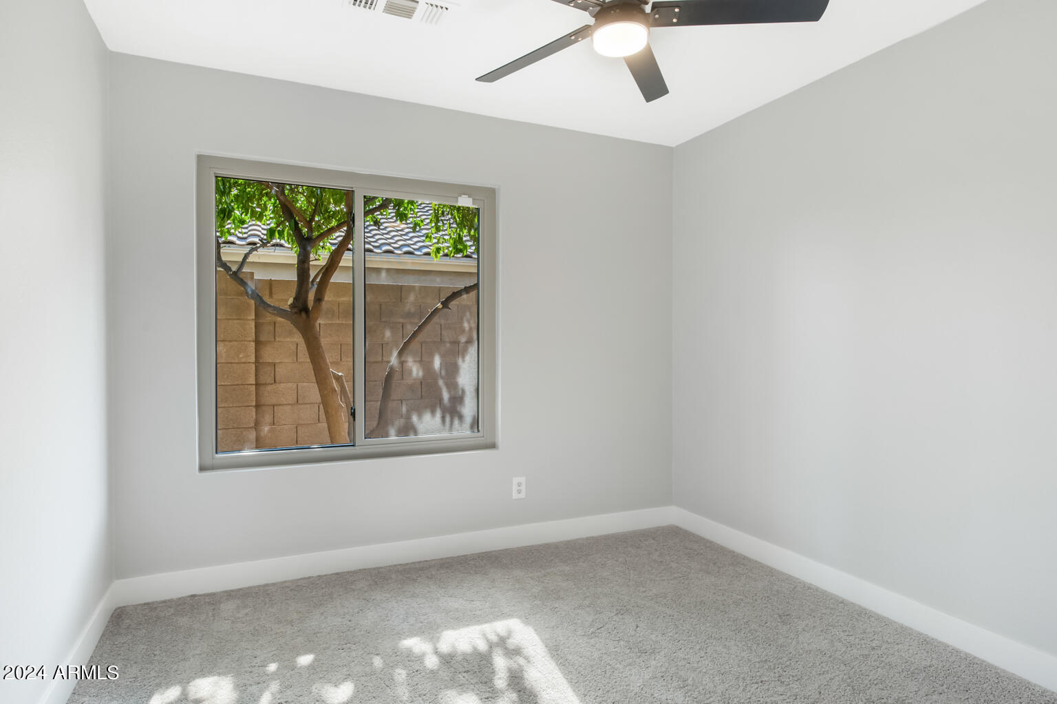3112 E MILLBRAE Lane