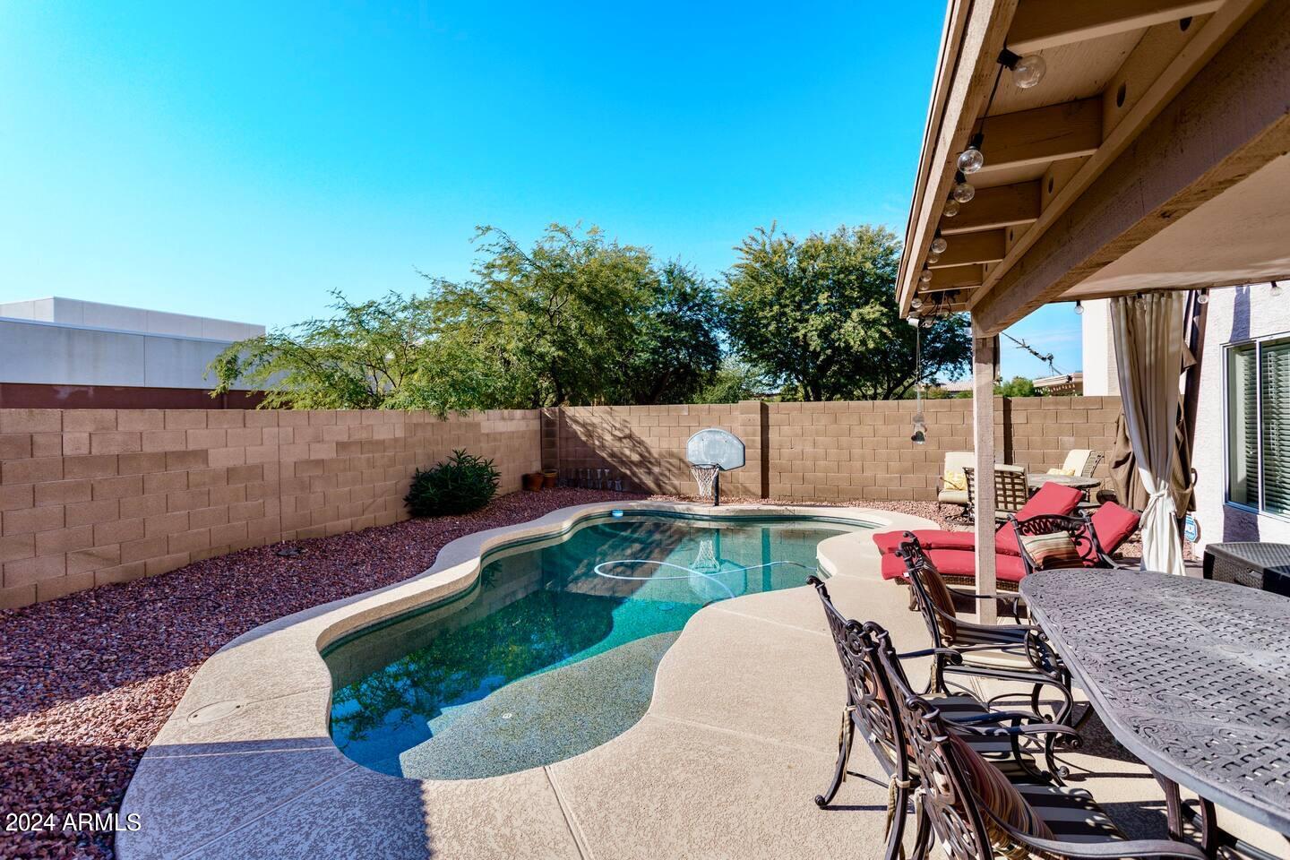 4115 E ANDERSON Drive
