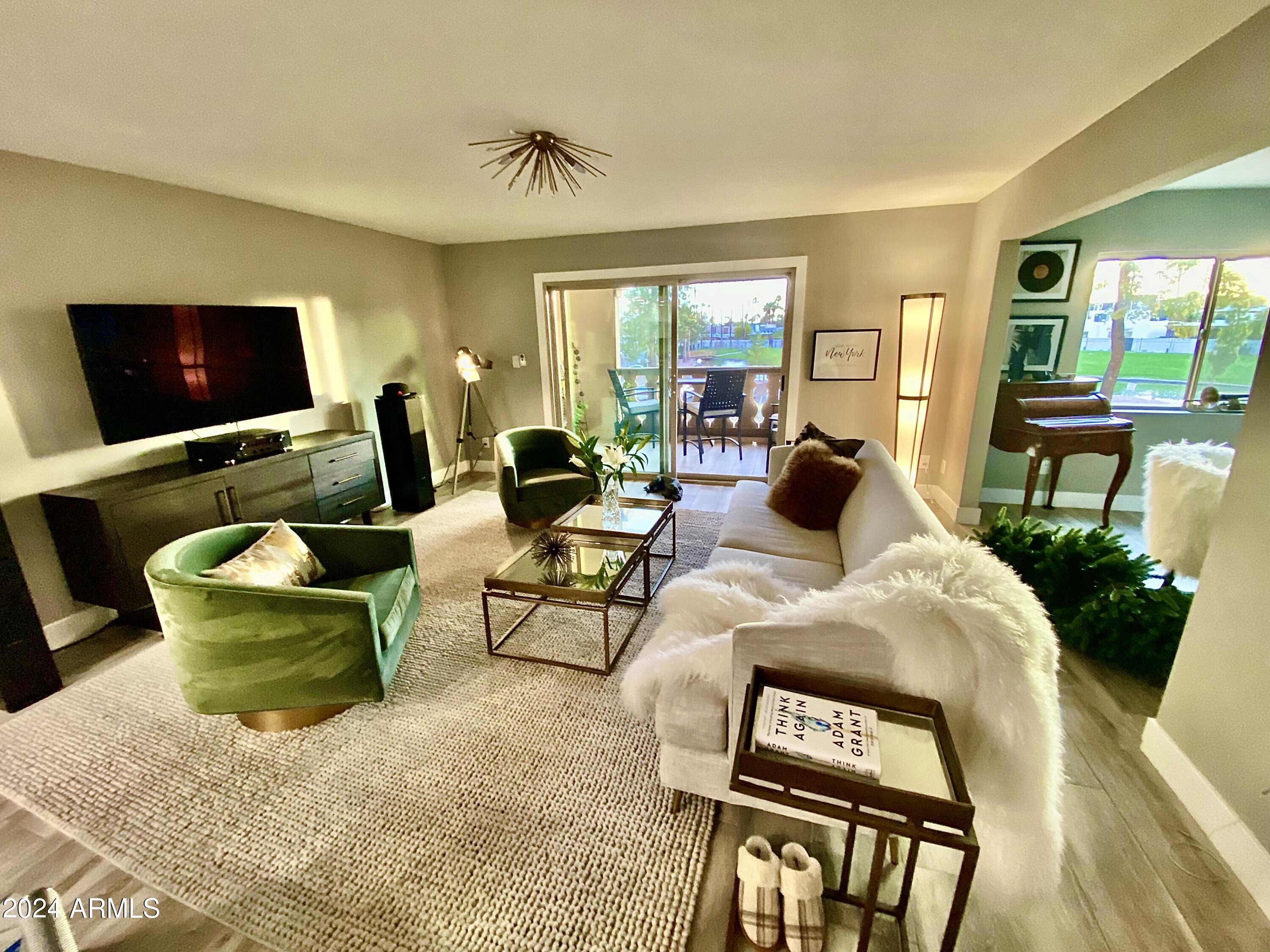 7840 E Camelback Road, 208