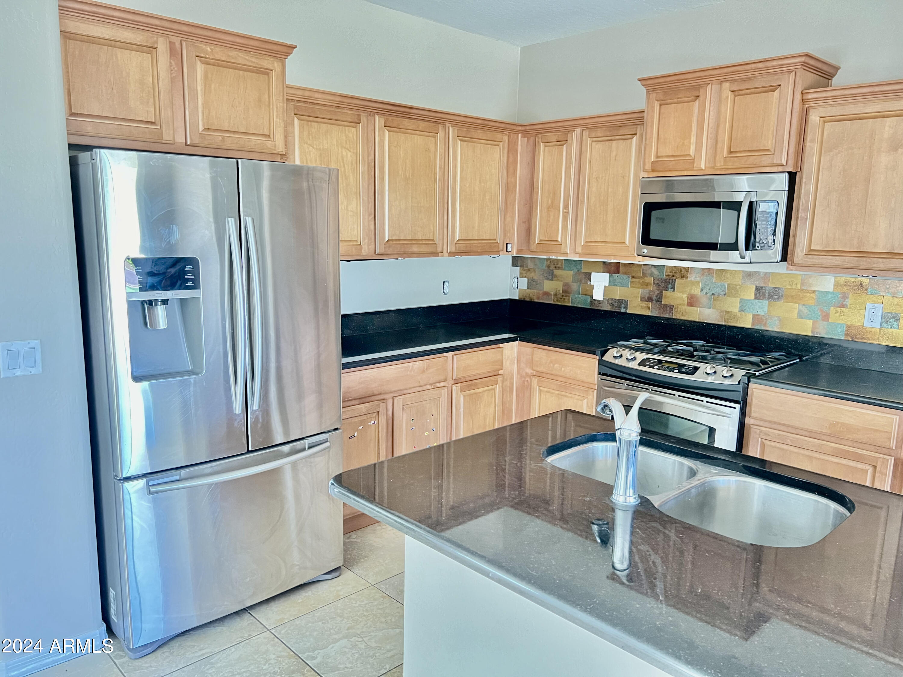3590 N EMERALD CREEK Drive