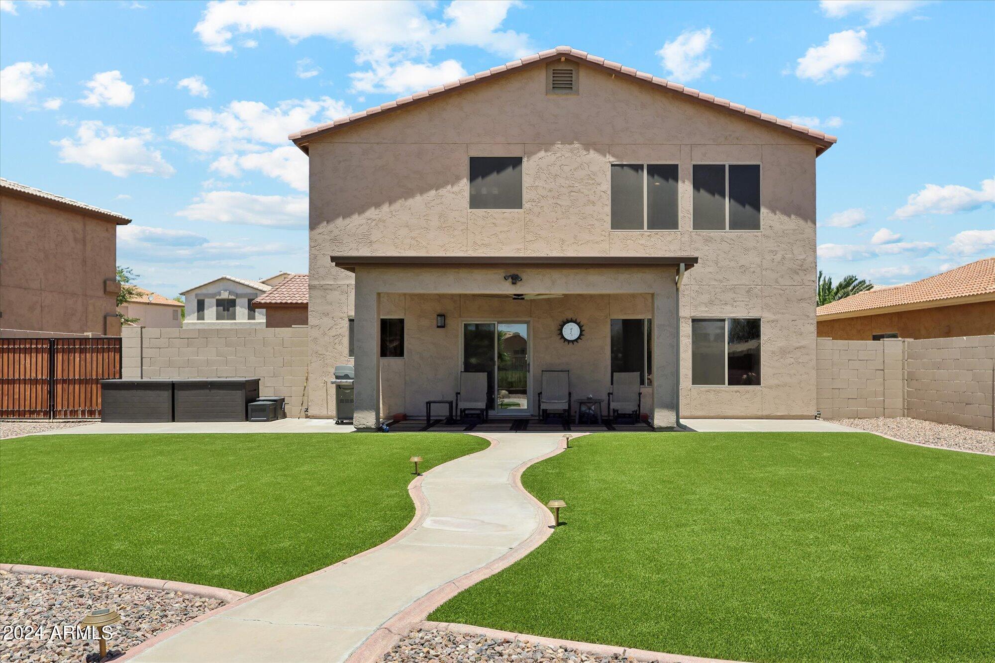 507 E SHAWNEE Road