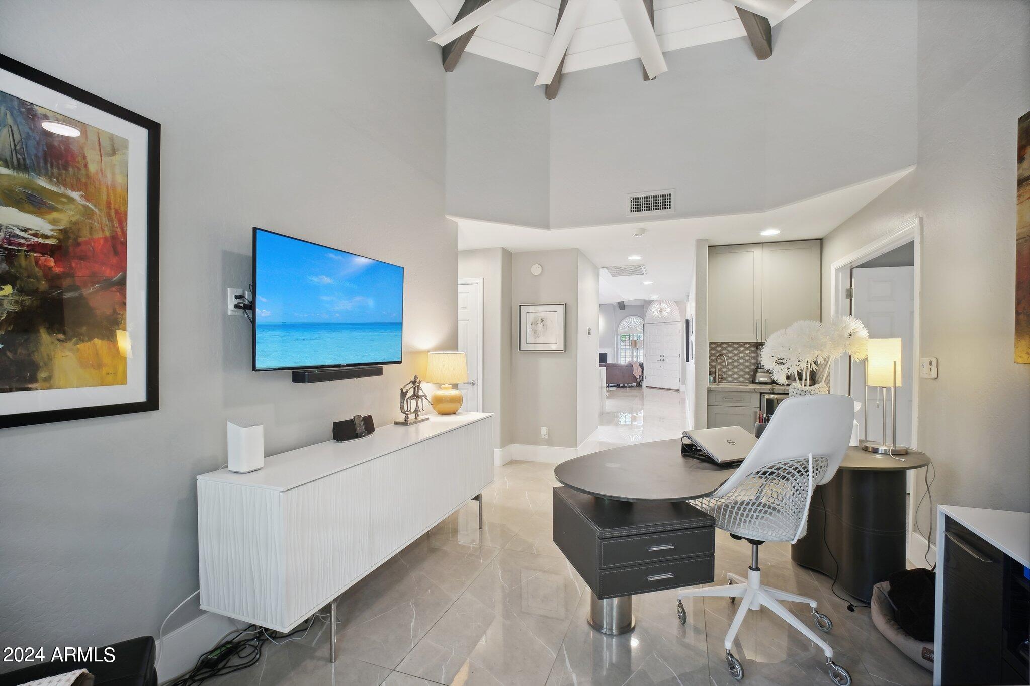 7955 E CHAPARRAL Road, 131