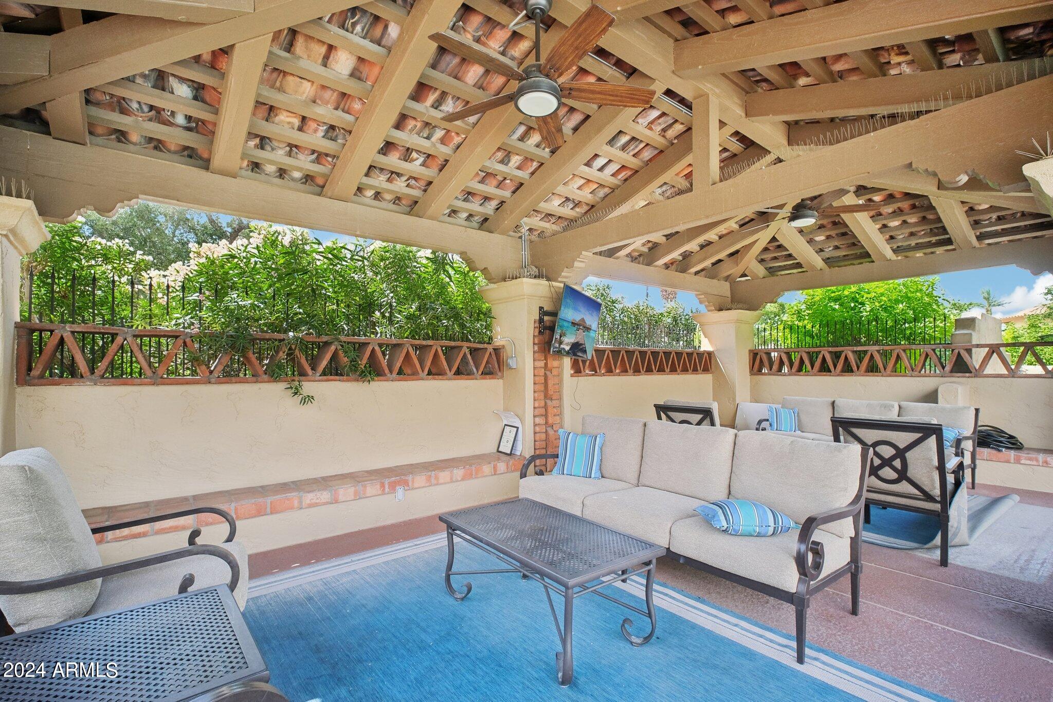 7955 E CHAPARRAL Road, 131