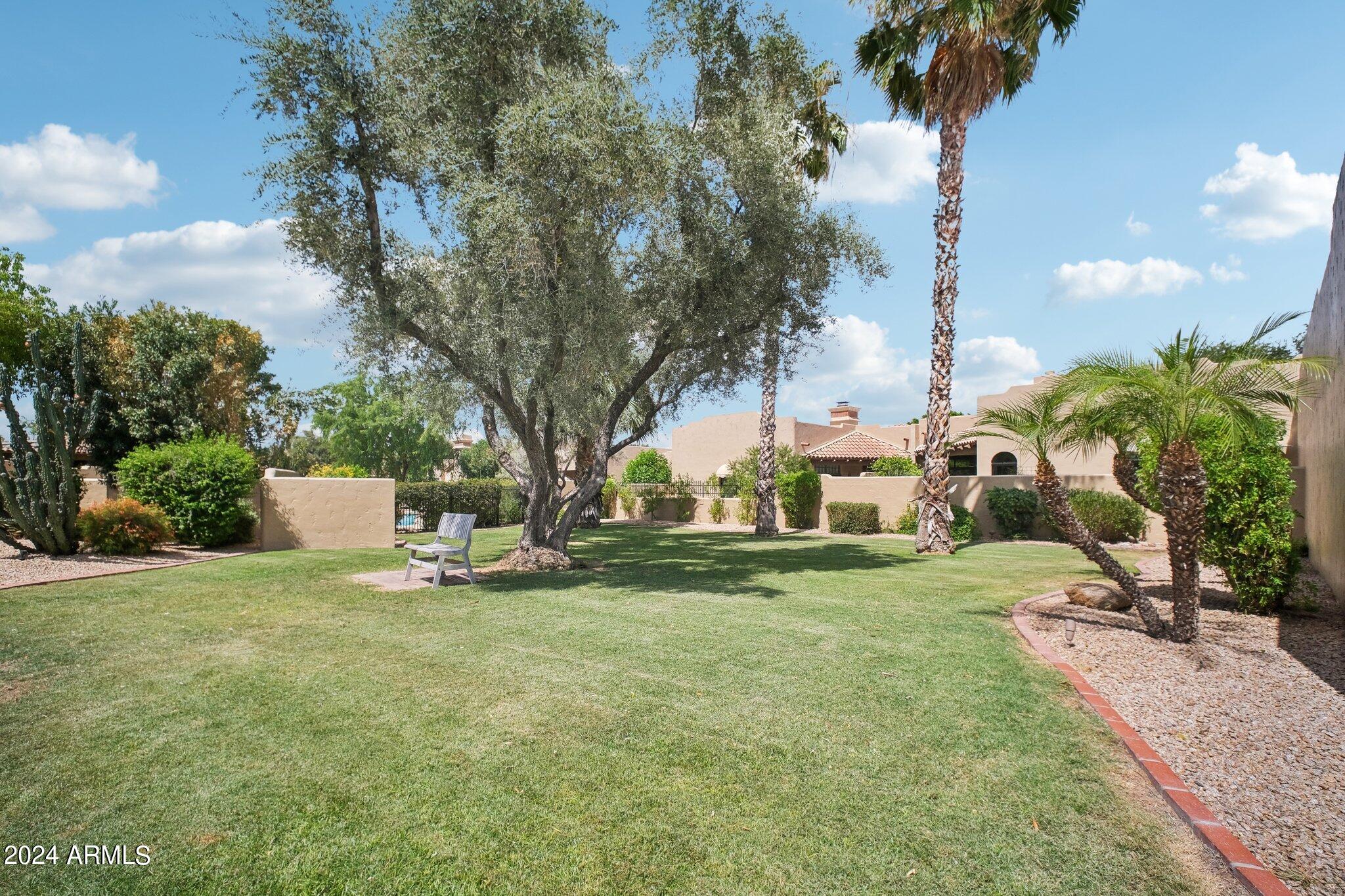 7955 E CHAPARRAL Road, 131