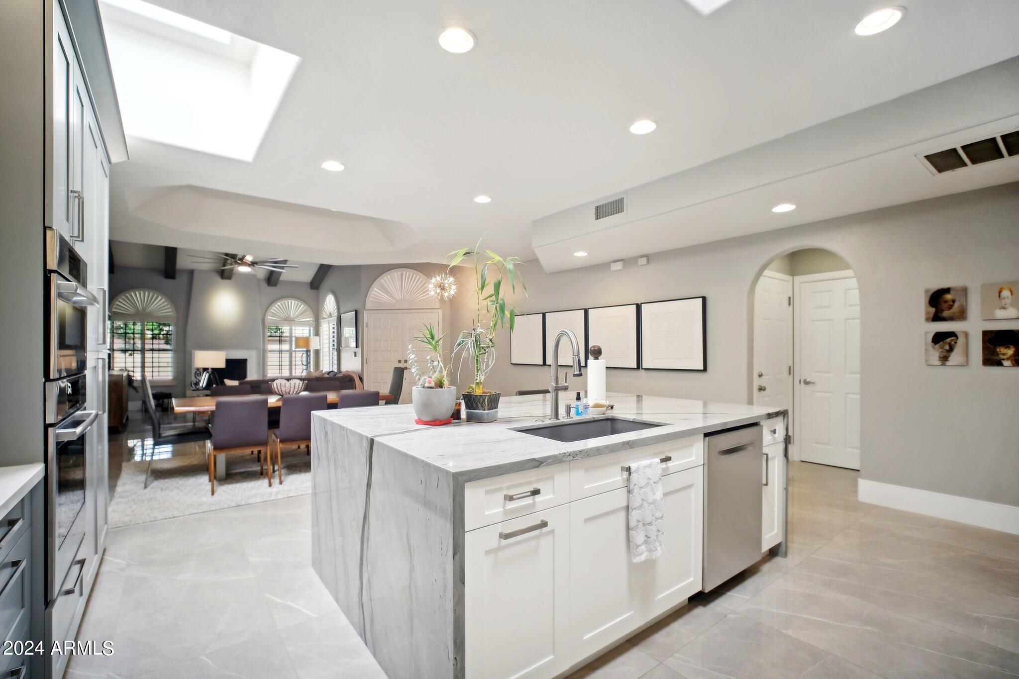 7955 E CHAPARRAL Road, 131