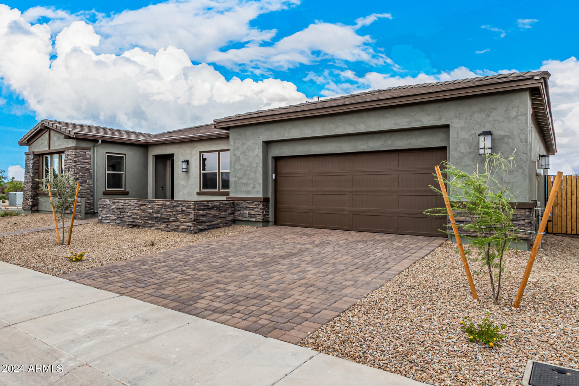 1510 W CHERRYWOOD Drive