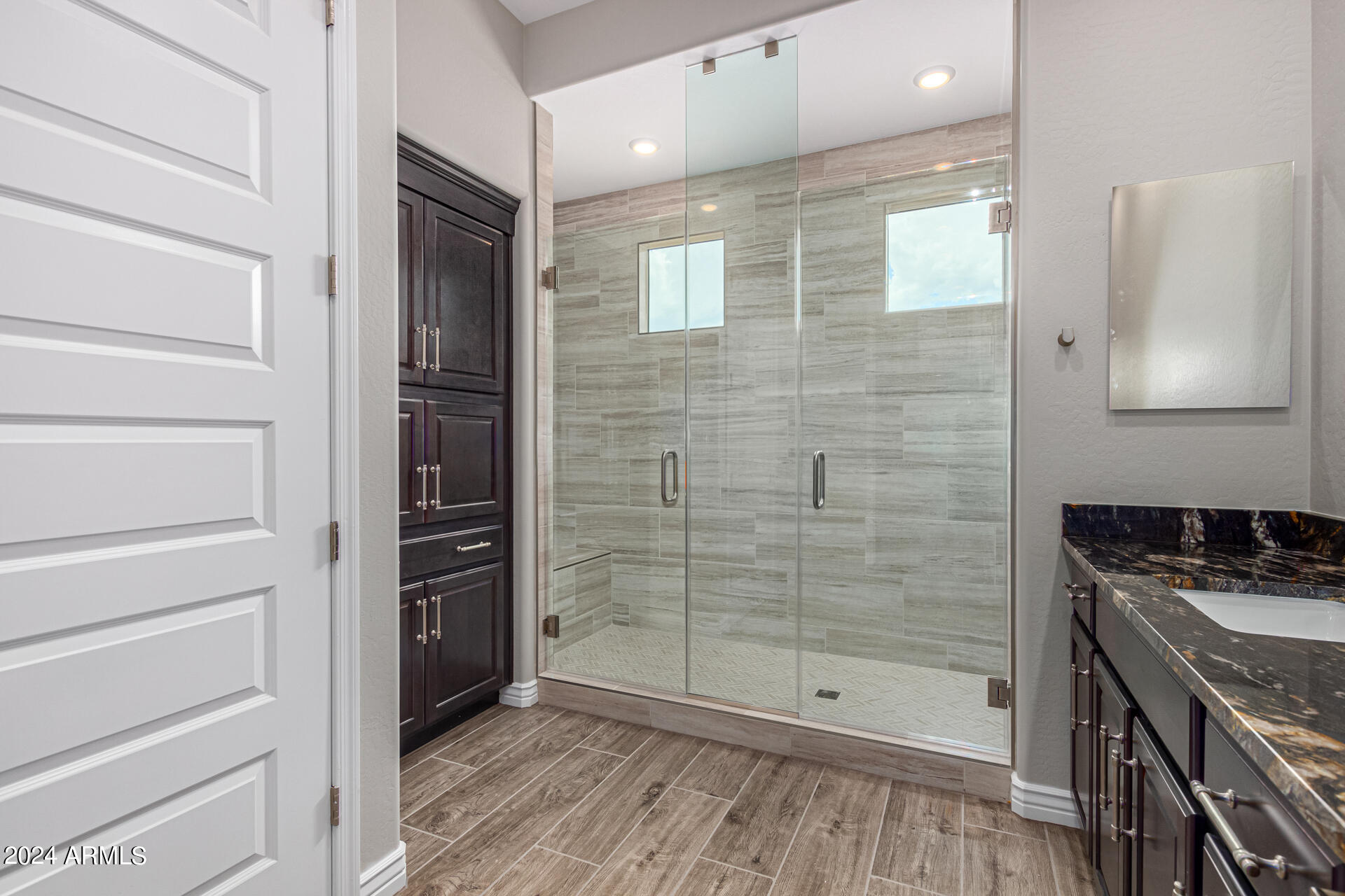 1510 W CHERRYWOOD Drive