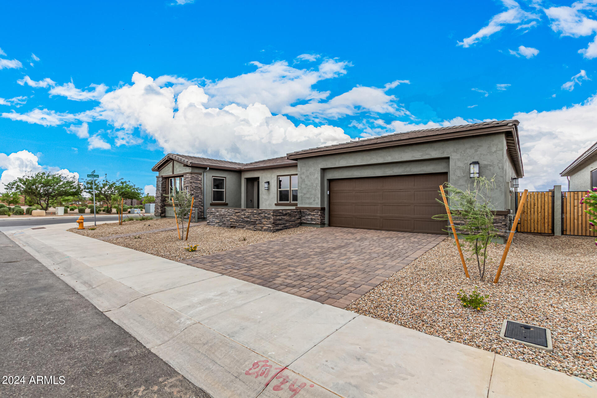 1510 W CHERRYWOOD Drive