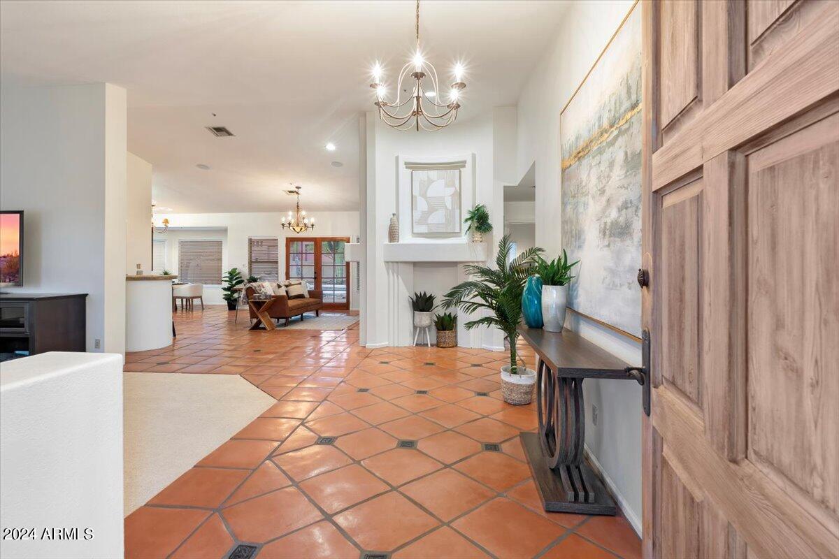 25603 N BRONCO Trail
