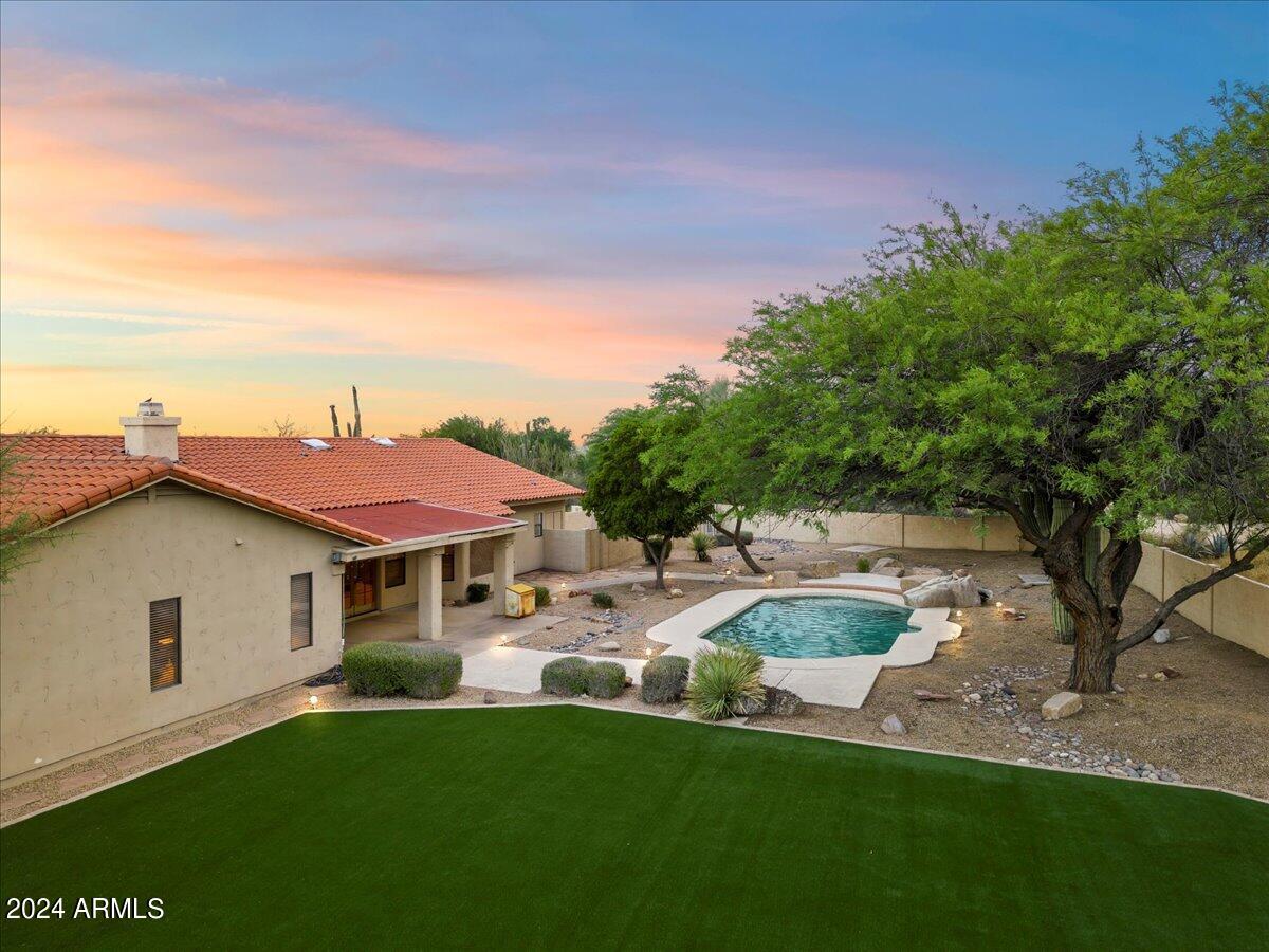 25603 N BRONCO Trail