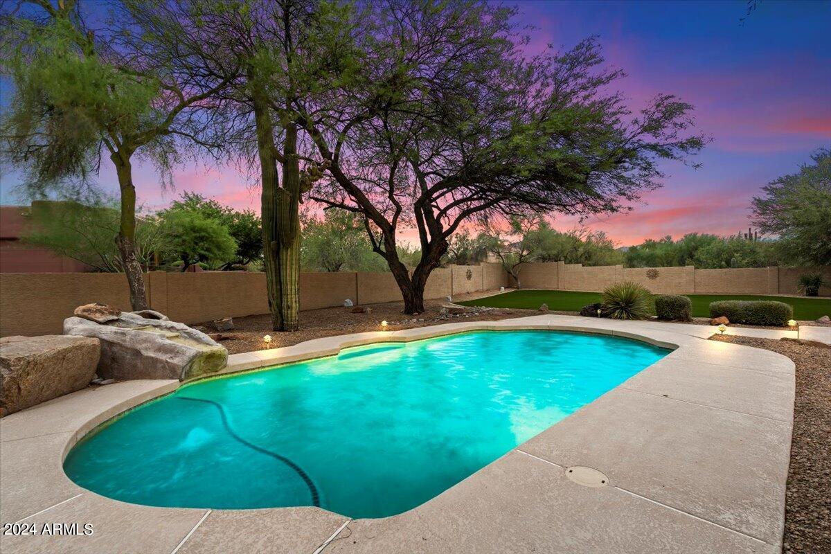 25603 N BRONCO Trail