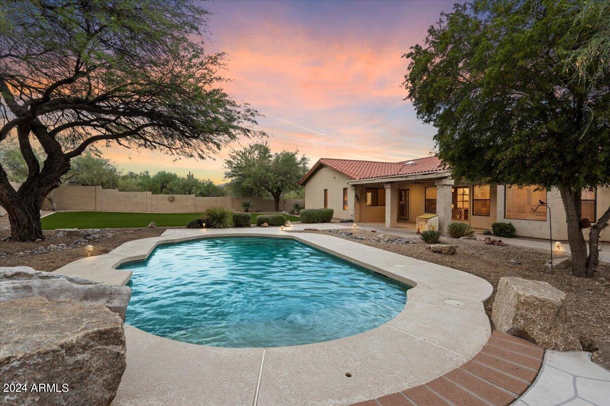 25603 N BRONCO Trail