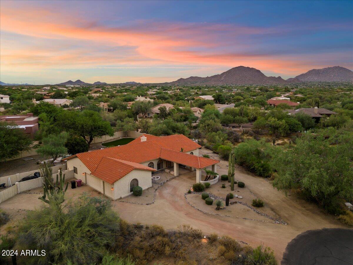 25603 N BRONCO Trail