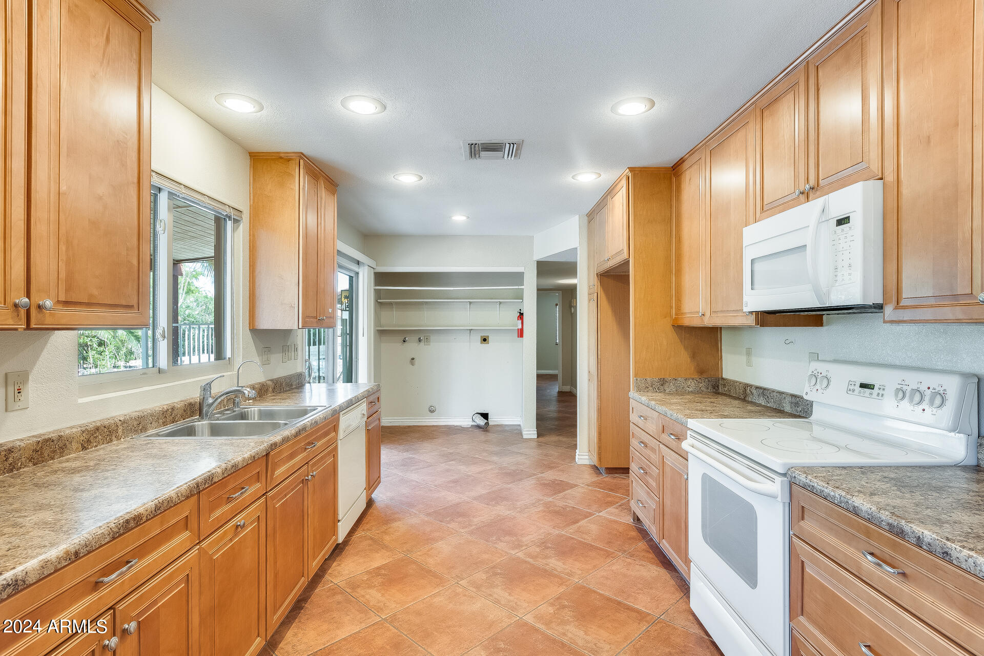 974 LEISURE WORLD Drive