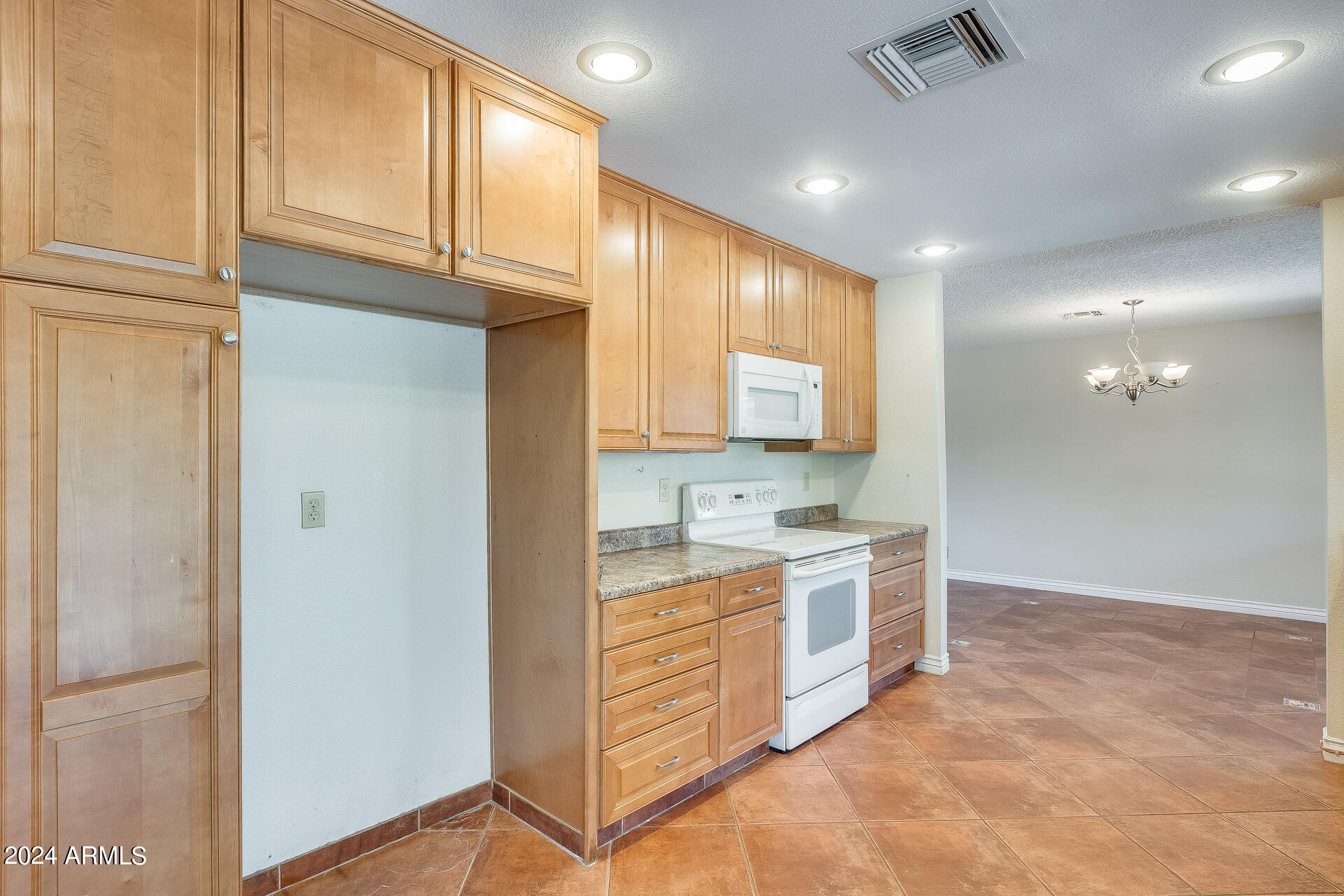 974 LEISURE WORLD Drive