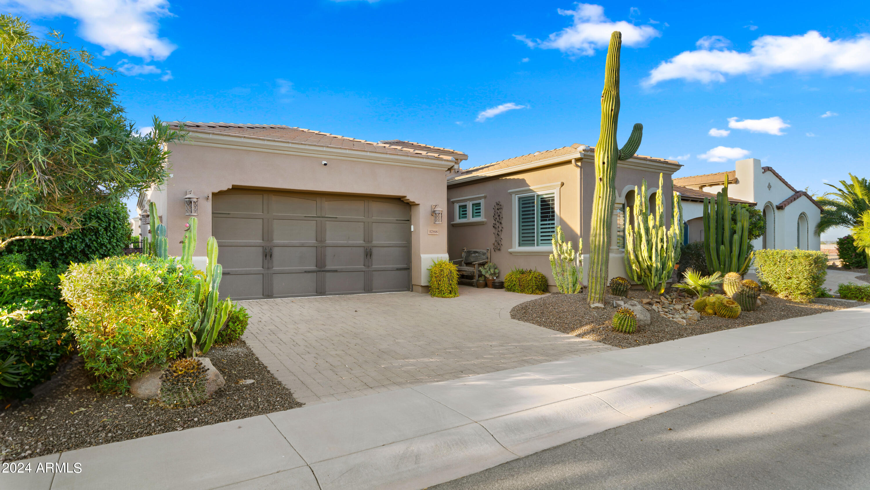 1788 E AZAFRAN Trail