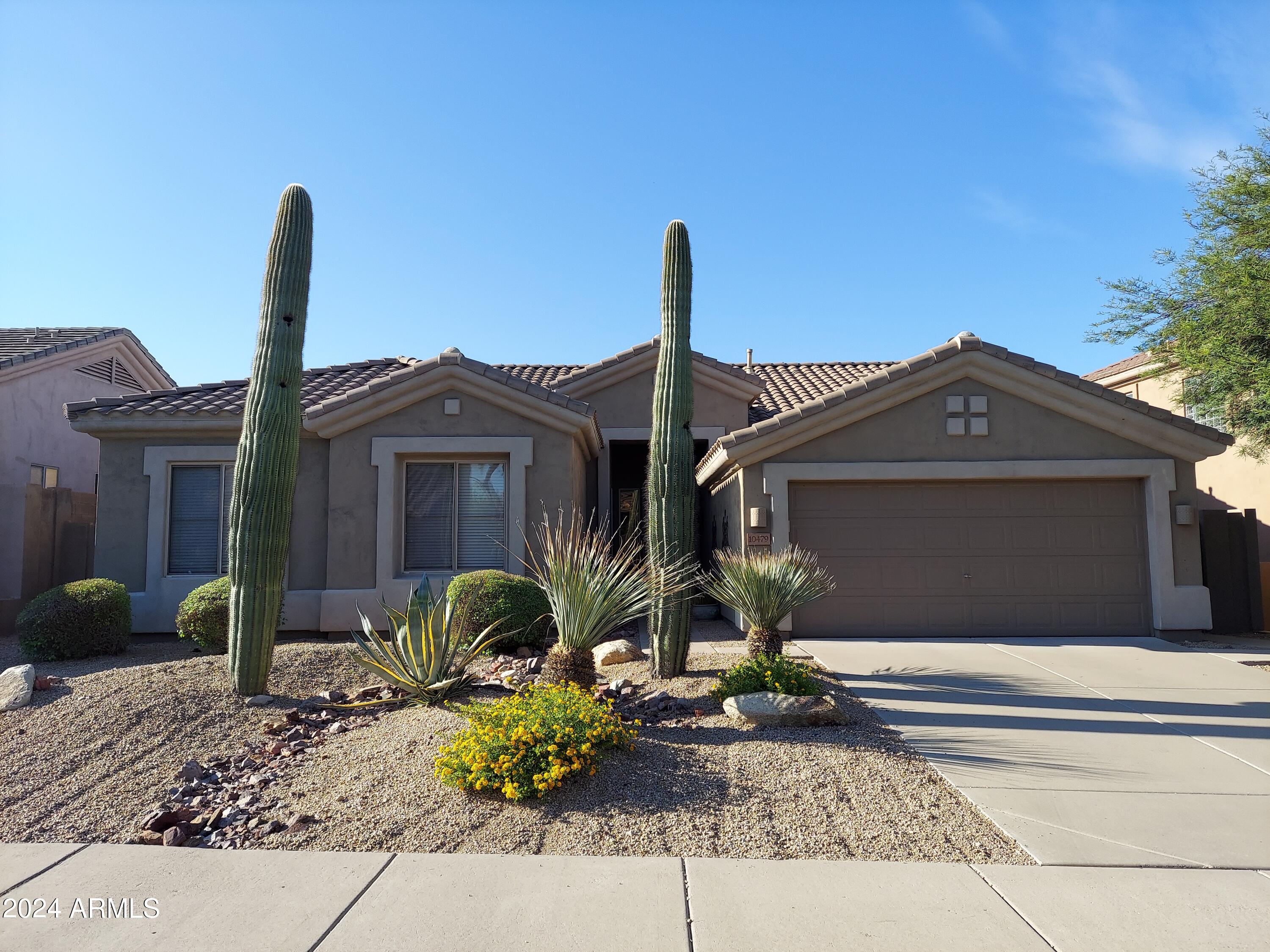 10479 E SHEENA Drive