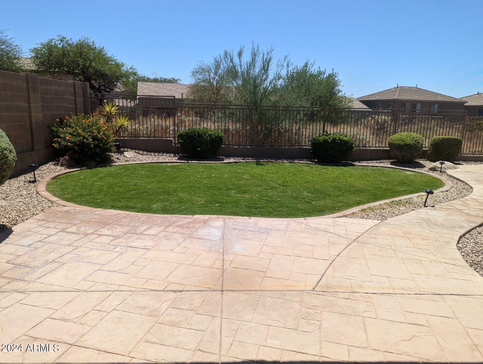 10479 E SHEENA Drive