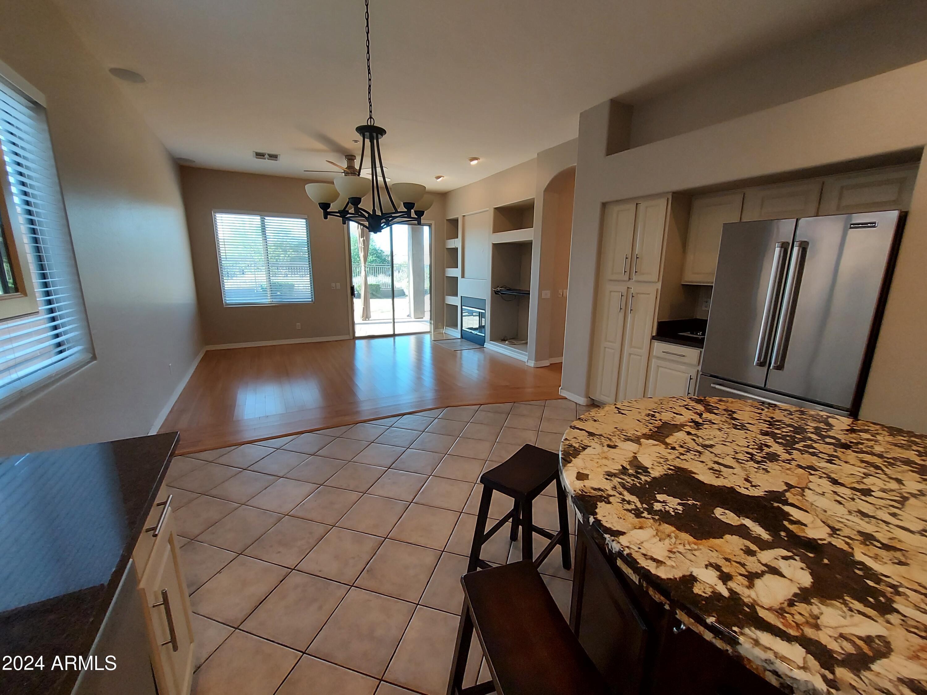 10479 E SHEENA Drive