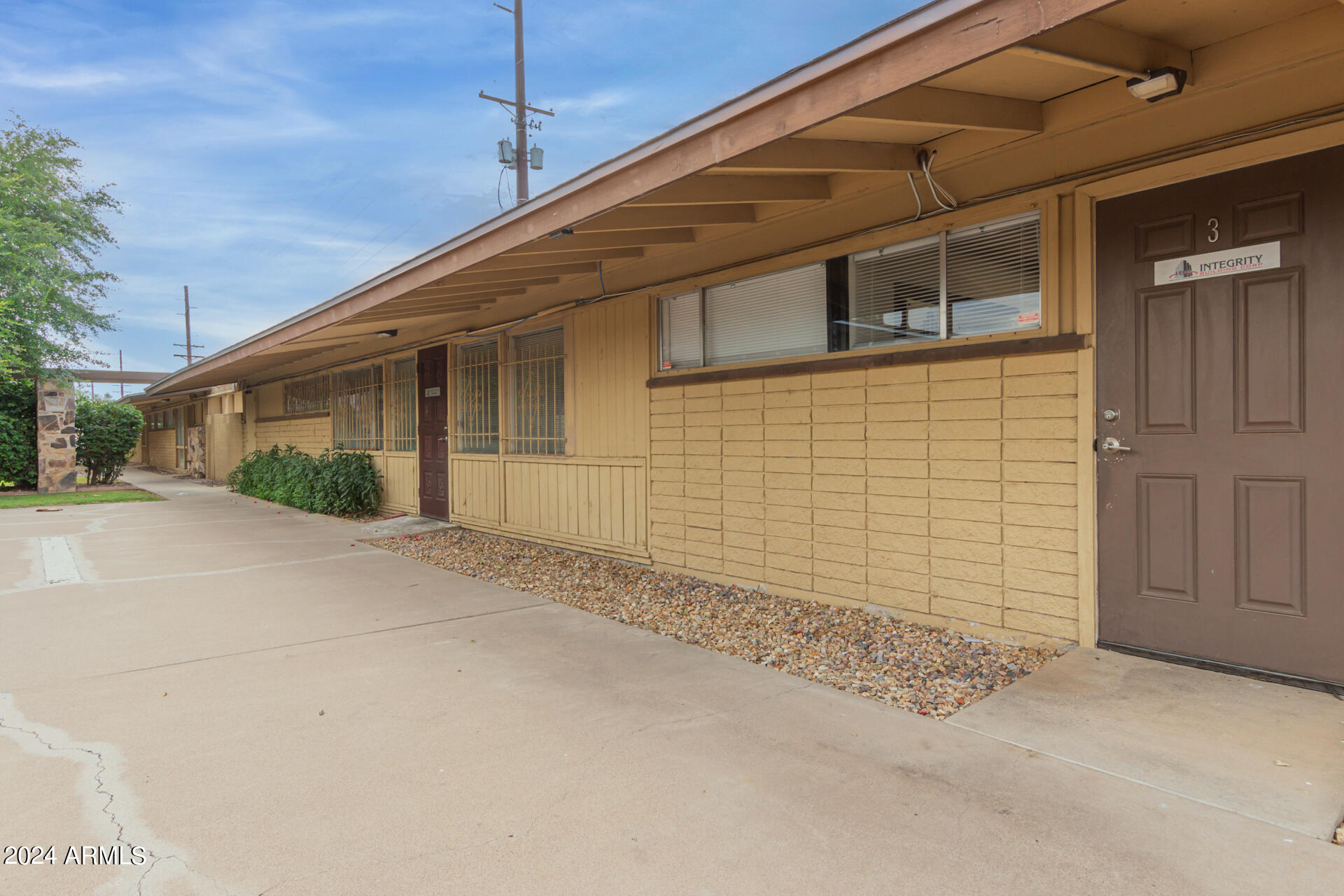 1150 N COUNTRY CLUB Drive # 3