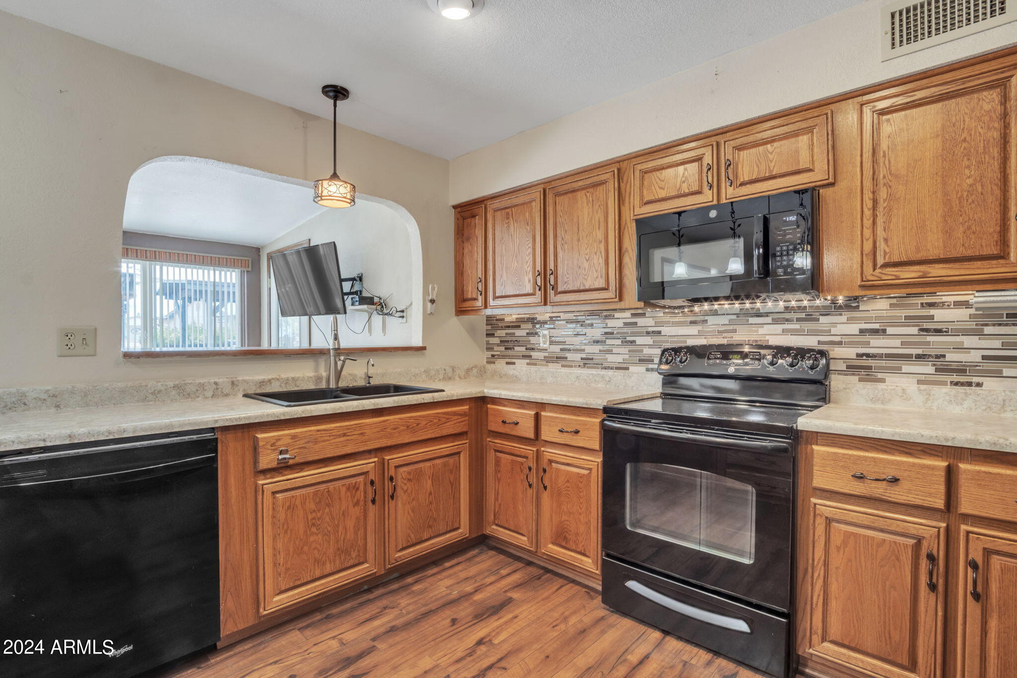 507 S 80TH Place
