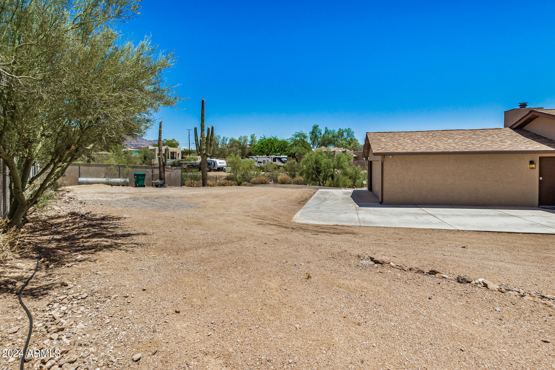 4624 E SUPERSTITION Boulevard