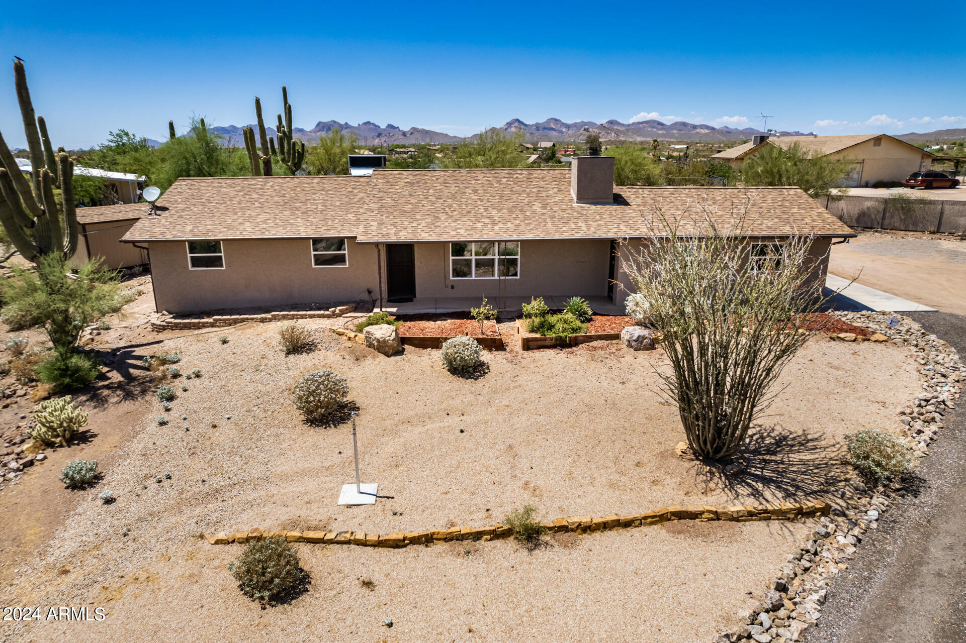 4624 E SUPERSTITION Boulevard