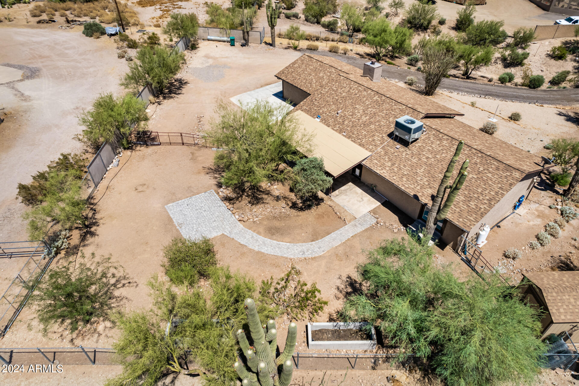 4624 E SUPERSTITION Boulevard