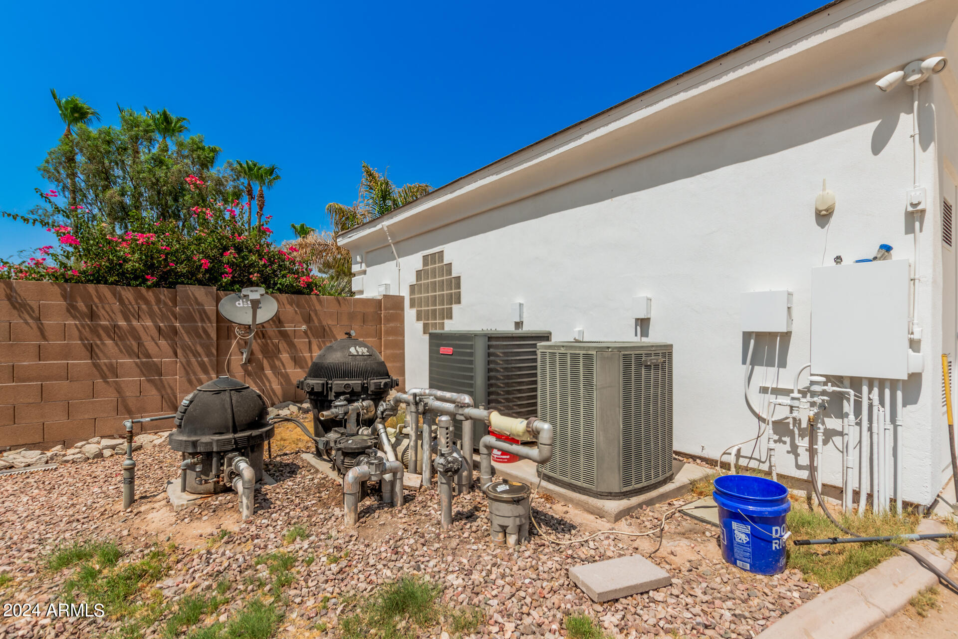 16497 W YUMA Road