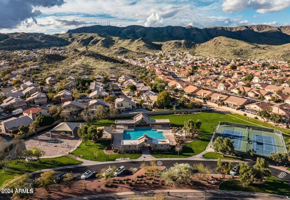 2430 E CATHEDRAL ROCK Drive