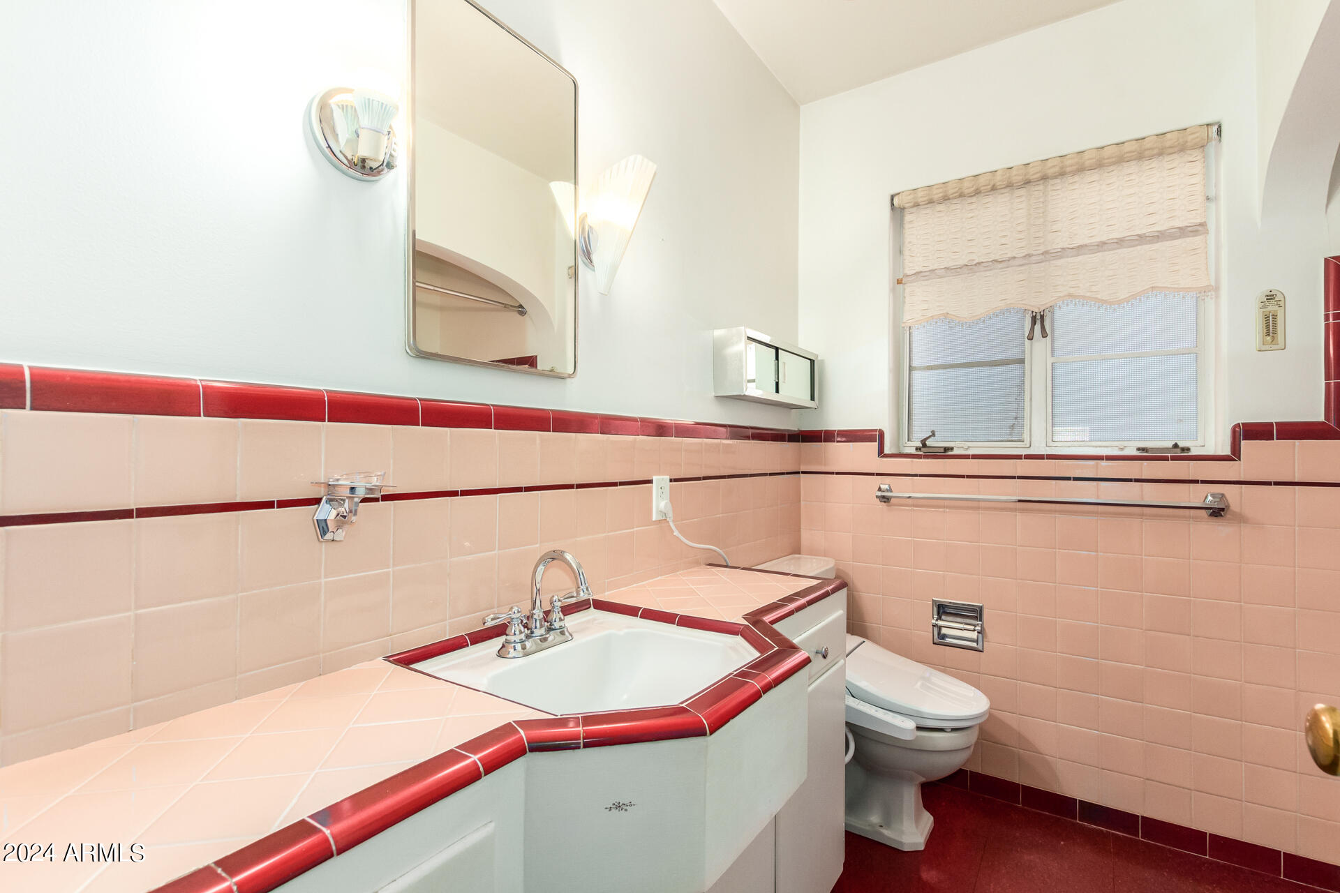 342 W CAMBRIDGE Avenue